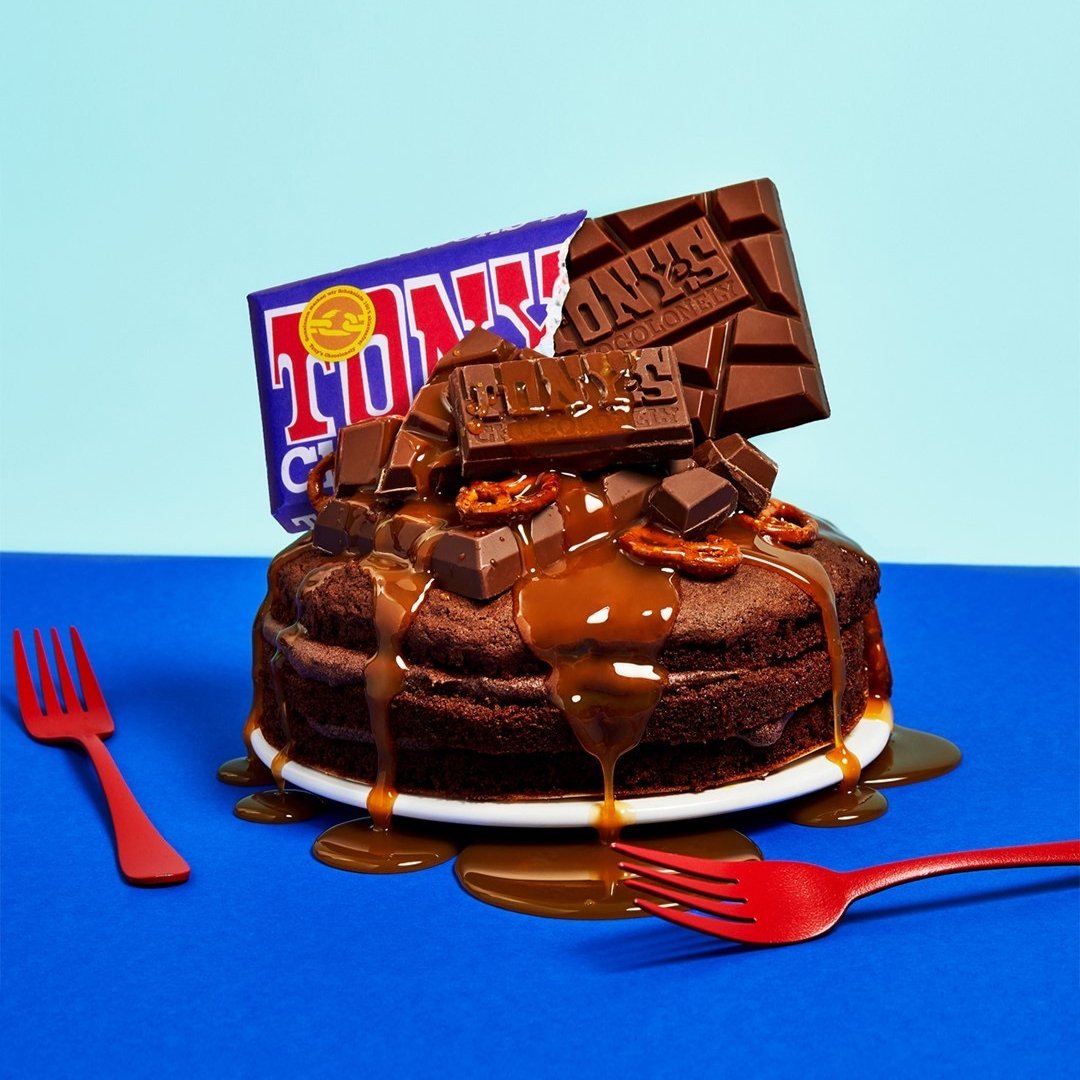 Yorkie bar hot sale cake